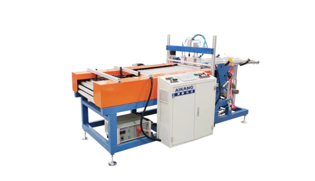 Lämmön kutistuva kone: Innovaattori tuotepakkausteollisuudessa